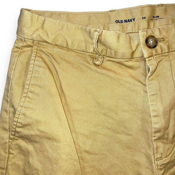 Old Navy Mens Khaki Chino Shorts Slim Fit Built In Flex Tan Size 30 - Picture 2 of 7